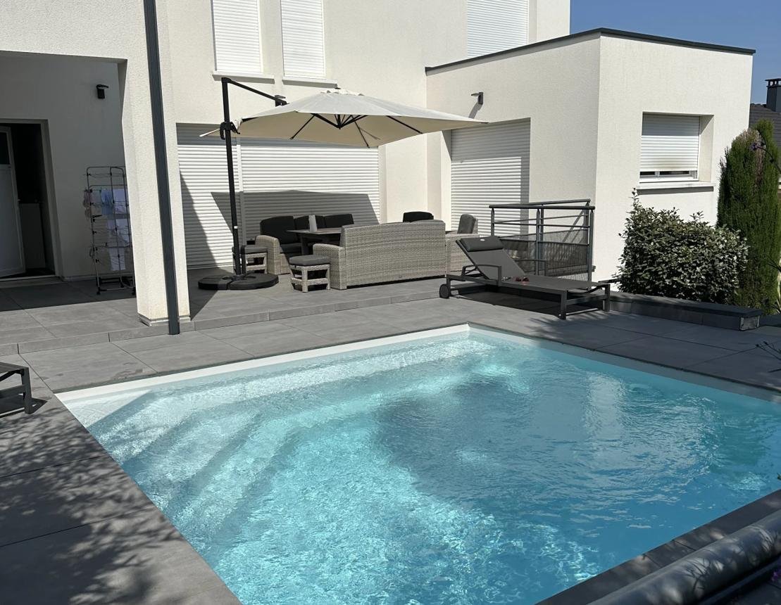 pp-2.jpg Piscine En Kit Béton Carré 4 X 4 M Luxe - Image 1